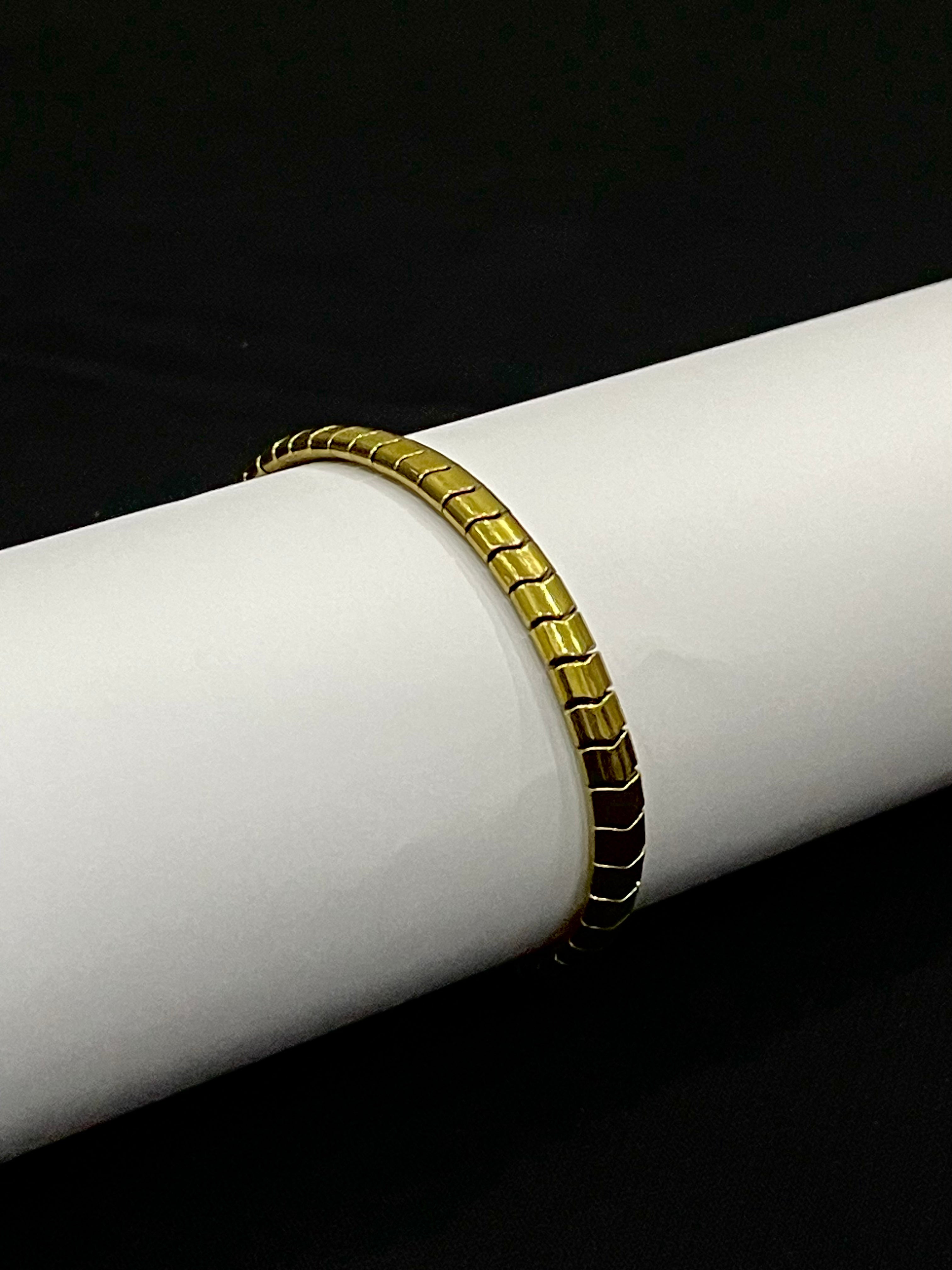 Chevron Sleek Bracelet